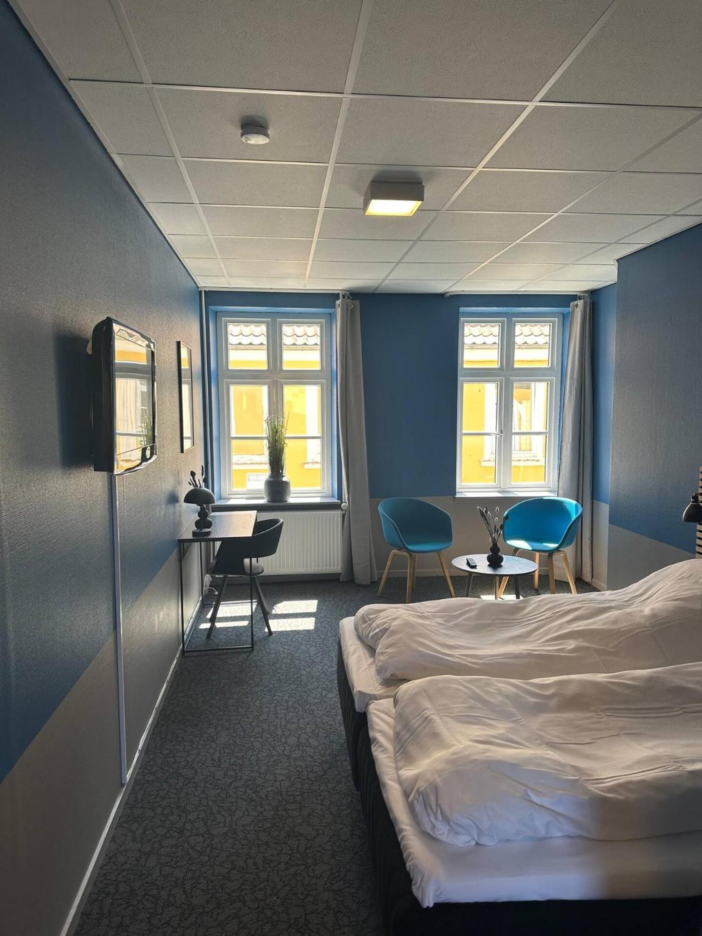 Blue Double Room 6 On Pedestrian Street Saeby Exterior photo